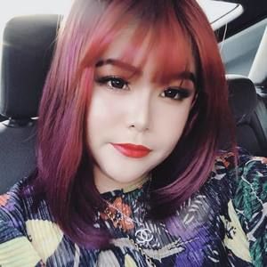 Meet your Posher, Nhung